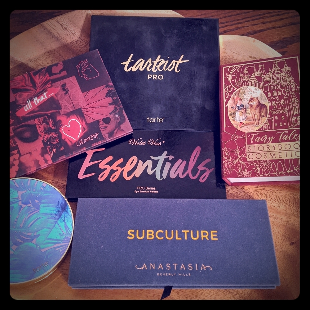 FREE GIFT W/Tarte, Anastasia, Colourpop Pallettes